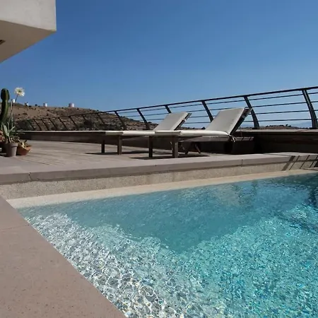 Villa Glamorous With A Pool And Panoramic Sea View